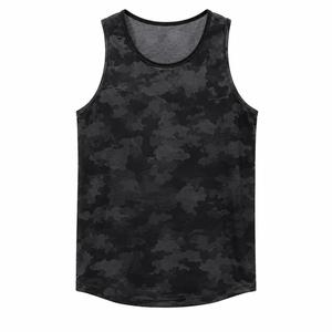 เสื้อกล้ามคอกลมผู้ชายลายพราง แห้งเร็ว ผ้าถักโพลีเอสเตอร์ ทรงสปอร์ต สีดำเทา ดีไซน์ทันสมัย - Product Image 2