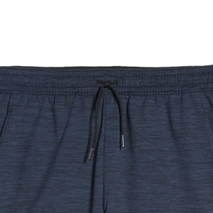 กางเกงขาสั้นกีฬาผู้ชาย แห้งเร็ว 5 นิ้ว ผ้าระบายอากาศ น้ำหนักเบา พิมพ์ลายสะท้อนแสง ชายผ่า  โลโก้สั่งทำได้ - Product Image 3