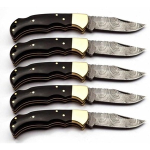 Couteau de survie industriel et de camping à lame fixe en damas forgé à la main, pointe tombante, avec manche en corne, OEM ODM - Product Image 4