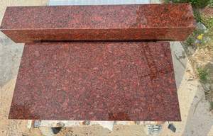 Stèles funéraires, monuments et commémorations en granit rouge impérial - Product Image 2