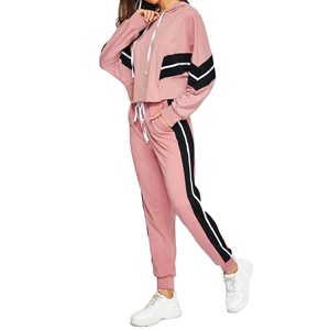 Ensemble de survêtement 2 pièces unisexe personnalisé OEM en molleton imprimé style streetwear avec fermeture éclair courte, couleur personnalisée 2026 - Product Image 1