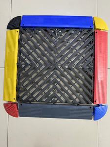 Dalles de sol en plastique polypropylène PP 40*40cm, tapis emboîtables pour garage, lavage de voitures - Product Image 3