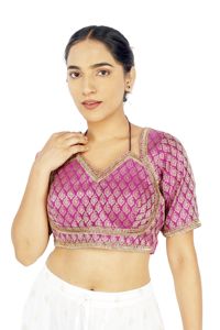 Blouse en soie Banarasi 100% brodée violette, coupe trapèze, manches courtes, col en V, taille naturelle, lavable, pour Lehenga Choli, mariage et fête - Product Image 1