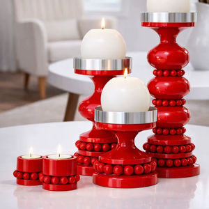 Ensemble de porte-bougies rouges modernes, support décoratif pour bougies piliers, porte-bougies de table de luxe, support à bougies contemporain pour la décoration intérieure. - Product Image 1