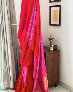 Sari Bandhani de Seda Gajji Pura de Alta Calidad – Sari Tradicional de la India para Bodas y Fiestas de la región de Gujarat - Product Image 4