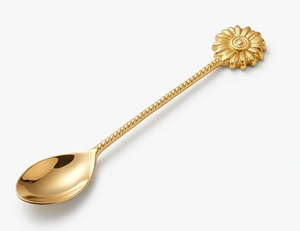 Ensemble de cuillères en laiton doré à motif floral, parfait pour les événements élégants, les hôtels, les restaurants et l'usage domestique, fabriqué à la main - Product Image 1
