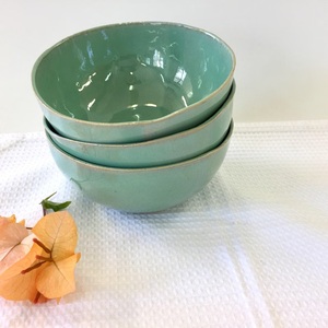 Bol à petit-déjeuner en céramique chic, glaçure Aqua Tranquil, silhouette ronde et lisse, résistant aux éclats, sans danger pour les aliments, idéal pour les soupes, les céréales et le service. - Product Image 2