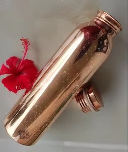Best quality copper bottle Copper Water Bottle Handcrafted Hammered Finish Portable Travel <b>Drinkware</b> Modern Design Lids Included - Product Image 2