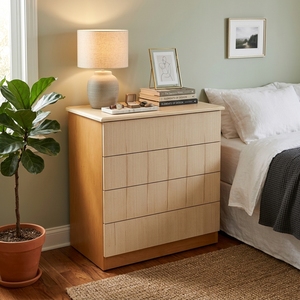 Cómoda Moderna de Madera de Roble Claro con 4 Cajones de Almacenamiento, Panel de Rejilla, Aparador Alto para Dormitorio o Sala de Estar - Product Image 5