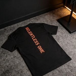 Camiseta gráfica negra de manga corta para hombre, camiseta estampada con cuello redondo, ropa informal de calle - Product Image 4