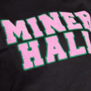 Sudadera negra de chenilla AKA Miner Hall para mujer, con letras griegas bordadas, cuello redondo premium, top de hermandad - Product Image 2
