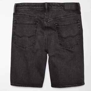 กางเกงยีนส์ขาสั้นทรงหลวมสไตล์วินเทจสำหรับผู้ชาย แบบฟอกสี  สามารถปรับแต่งสีได้ - Product Image 6