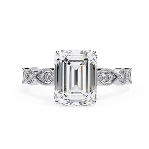Anillo de Compromiso con Diamante Cultivado en Laboratorio, Corte Esmeralda de 2.5ct, Oro Sólido de 18K, Certificado IGI, VVS E-F, Anillo Fino con Acento Redondo Vintage - Product Image 5