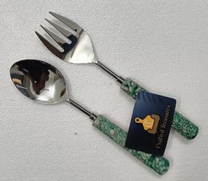 Ensemble de cuillères et fourchettes à salade de haute qualité en résine époxy avec pierre incrustée, ustensiles de cuisine au meilleur prix - Product Image 1