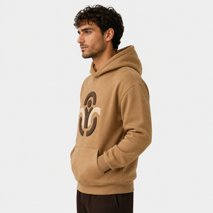 Sudadera con capucha moderna para hombre con estampado en relieve que combina gráficos dimensionales, comodidad y una silueta relajada para un estilo urbano diario. - Product Image 2