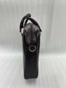 Maletín Ejecutivo de Cuero Genuino de Primera Calidad, Correa de Hombro Ajustable, Diseño Ligero, Personalizable para Oficina - Product Image 6