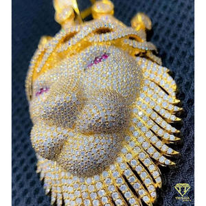 Collier pendentif animalier tendance avec pierres effet diamant et design de style bijoux de luxe - Product Image 6