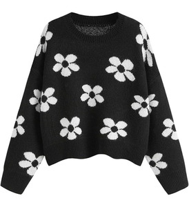 Sudadera con Capucha Floral para Mujer, Tejido Suave y Cómodo, Estilo Casual de Invierno, Material Transpirable, Logotipo Frontal - Product Image 1