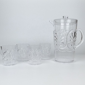 Jarra acrílica de 84 oz, color ahumado en relieve - Product Image 4