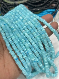 Perles de pierres précieuses de haute qualité pour la fabrication de bijoux, 17 pouces, opale bleue naturelle teinte, forme Heishi lisse, taille 6-7 mm - Product Image 3