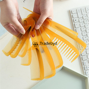 Tradebyd Premium <b>Wide</b> Tooth Resin <b>Comb</b> for Curly Hair Detangling and Natural Hair Maintenance - Product Image 2