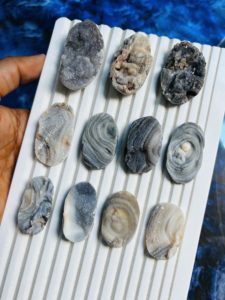 เครื่องประดับแฟชั่น ASHU GEMS ควอตซ์ธรรมชาติ ดีไซร์ดิสเดิร์ทดรูซี่ ขนาด 20-40 มม. รูปทรงผสม รับรองโดยบุคคลที่สาม ราคาดีที่สุด พลอยหลวม - Product Image 2