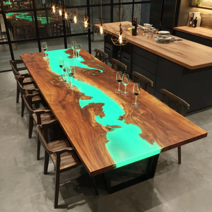 Mesa de Comedor Rectangular de Madera de Acacia con Borde Natural y Resina Epoxi, Hecha a Mano, de Madera Sólida, Regalo de Lujo para Diwali - Product Image 1