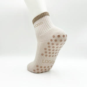 Non-slip Yoga <b>Socks</b> Women Dual Direction <b>Grip</b> <b>Socks</b> 100% Cotton Pilates <b>Socks</b> <b>Custom</b> Logo Barre <b>Socks</b> - Product Image 5