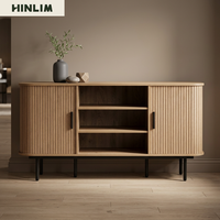 Aparador Moderno de Madera con Diseño Escandinavo y Patas Metálicas para Comedor