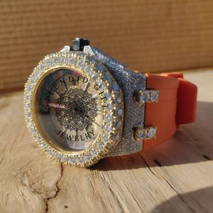 Reloj de Lujo para Hombre, Splendid Gift Jewelry, Caja Plateada, Cristal de Zafiro, Cronógrafo, Movimiento de Cuarzo ETA, Cierre Oculto, para Boda - Product Image 4