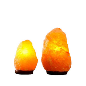 Lampe de sel de l'Himalaya en cristal rose naturel sculpté, étanche, avec base en bois, grande taille, vente en gros OEM - Product Image 5