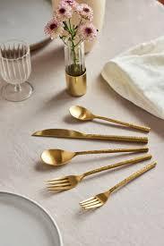 Cubiertos de cristal estilo británico que expresan un lujo atemporal, prestigio en la mesa y una elegancia refinada para la recepción de invitados. - Product Image 5