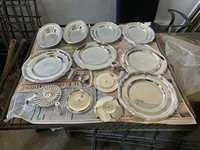 Assiette de Présentation en Laiton pour Mariages et Événements, Style Floral, Assiette Argentée de Haute Qualité, Assiettes Décoratives, Artisanat Métallique, Compatible Lave-Vaisselle