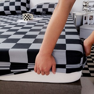 Factory Wholesale Mattress <b>Protector</b> High Quality Luxury Printed 300TC Eco-Friendly Bed Mattress <b>Protector</b> - Product Image 3