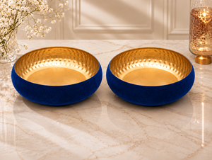 Ensemble de 2 Urli décoratifs en velours bleu de 7 pouces avec intérieur doré, parfait pour la décoration de la maison et de la table, adapté aux fêtes et aux mariages - Product Image 2