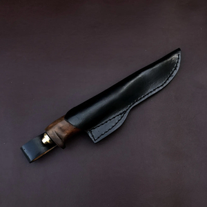 Couteau artisanal personnalisable en acier Damas avec manche en bois Pakka et étui en cuir disponible chez ZA Damascus Maker - Product Image 3