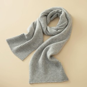 Écharpe longue en tricot doux côtelé, couleur unie, écharpe d'hiver pour femmes et unisexe - Product Image 2
