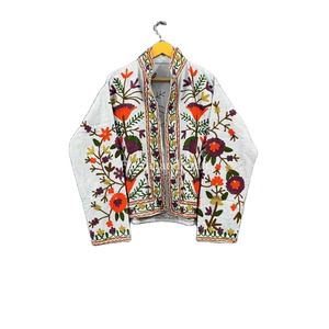 Chaqueta de invierno de estilo Hippie bohemio Unisex, tela de pato con bordado Floral uzbeko, relleno de algodón de punto abierto hecho a mano para otoño - Product Image 1