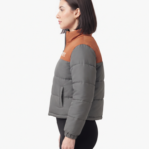 Manteau d'hiver matelassé pour femme de haute qualité, en polyester, avec blocs de couleur, fermeture éclair intégrale, chaud, longueur standard - Product Image 4