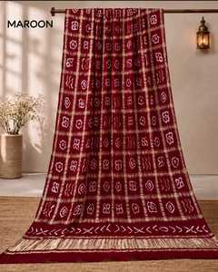 Dupatta authentique en soie Gajji pure Ghatchola, traditionnelle, avec teinture Bandhej et bordure Zari riche - Product Image 4