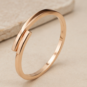 กำไลข้อมือทองแดงแท้แบบมินิมอล ปรับขนาดได้ ดีไซน์ลายนูนสวยงาม ทันสมัย - Product Image 1