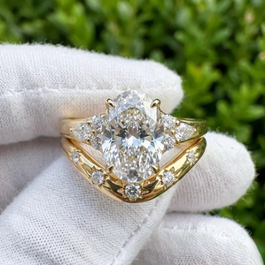 Exclusivo Anillo de Compromiso con Diamante Cultivado en Laboratorio, Corte Ovalado de 3 Quilates, E VVS2 VS1, Certificado IGI, con Piedra Lateral en Forma de Pera, Chapado en Oro de 10K/14K/18K - Product Image 4