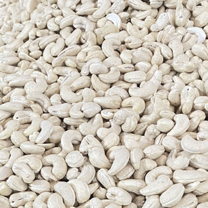 Vente flash : Noix de cajou brutes de haute qualité, origine Vietnam, Santigo Company Limited - Product Image 1