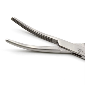 Juego de Instrumentos Quirúrgicos de Acero Inoxidable Rochester Carmalt de 16 cm, Pinzas Hemostáticas Manuales, Rectas, Curvas, Cruzadas y Serradas - Product Image 6