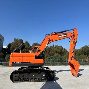 Excavatrice d'occasion Doosan DX225LC 25 tonnes d'occasion pelle sur chenilles hydraulique DX140LC en bon état à vendre - Product Image 4