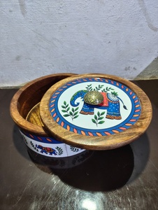 Cacerola Moderna de Cerámica con Revestimiento de Esmalte de Elefante, Tapa de Acero Inoxidable con Vidrio Integrado, Ecológica, Solo Lavar a Mano - Product Image 4