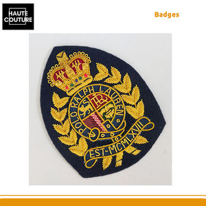 ตราปักมือลายใบไม้พร้อมมงกุฎ ขนาด 8 x 10 ซม. งานแฮนด์เมดขายดีที่สุด เหมาะสำหรับติดเสื้อแจ็คเก็ตและเสื้อเบลเซอร์ - Product Image 4