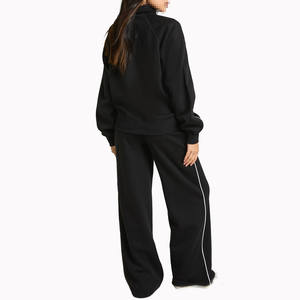 Ensemble de survêtement noir pour femme, coupe décontractée, sweat-shirt à demi-zip et pantalon de jogging large, style streetwear, tenue d'entraînement, fournisseur OEM en gros - Product Image 3