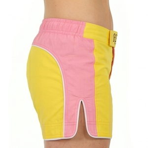 Shorts de MMA para Mujer Regal Three, Shorts de MMA Personalizados con Estampado, Shorts Deportivos de MMA para Mujer, Shorts de Fitness de Secado Rápido - Product Image 3