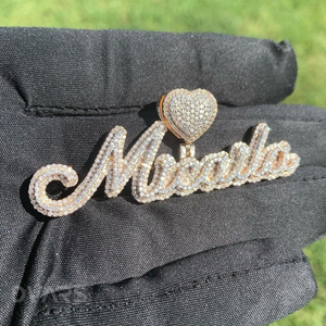 Colgante Hip Hop con Letra Inicial Personalizada, Totalmente Cubierto de Moissanita, Plata de Ley 925, de Lujo para Hombres y Mujeres - Product Image 1